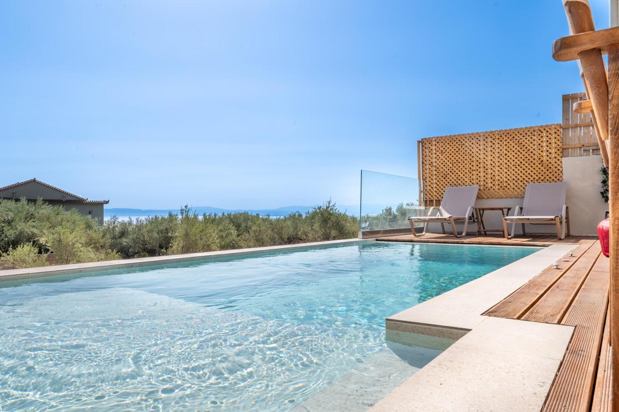 Petradi Suites Kalamata Bagian luar foto