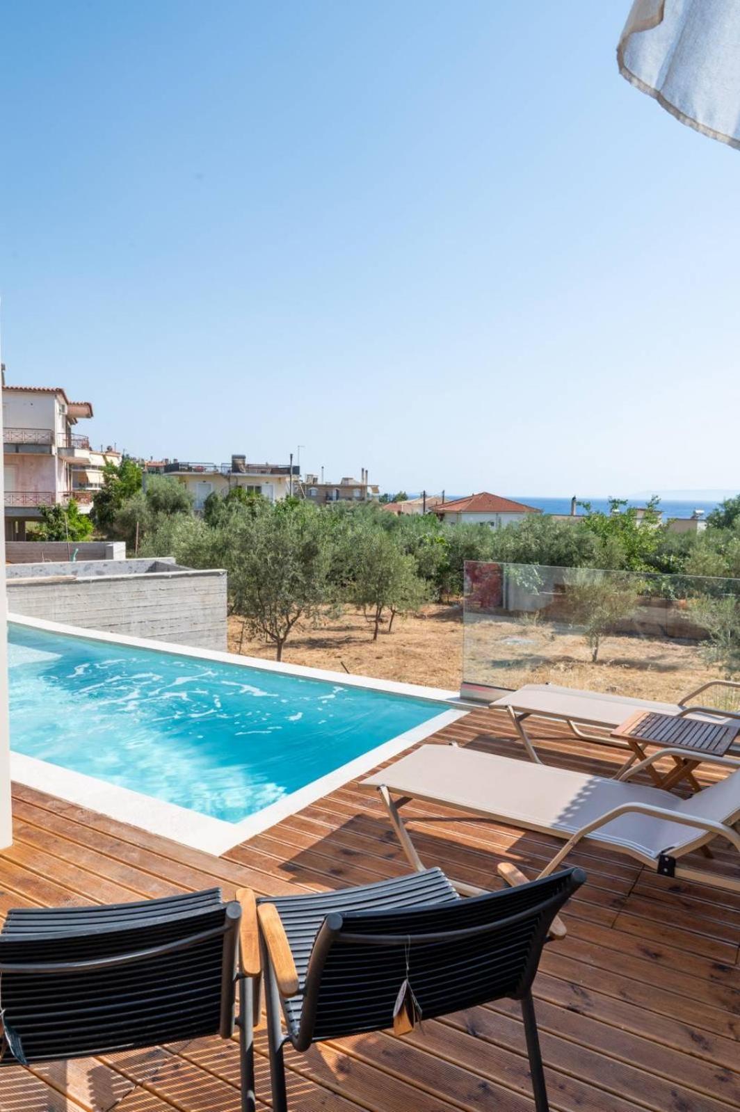 Petradi Suites Kalamata Bagian luar foto