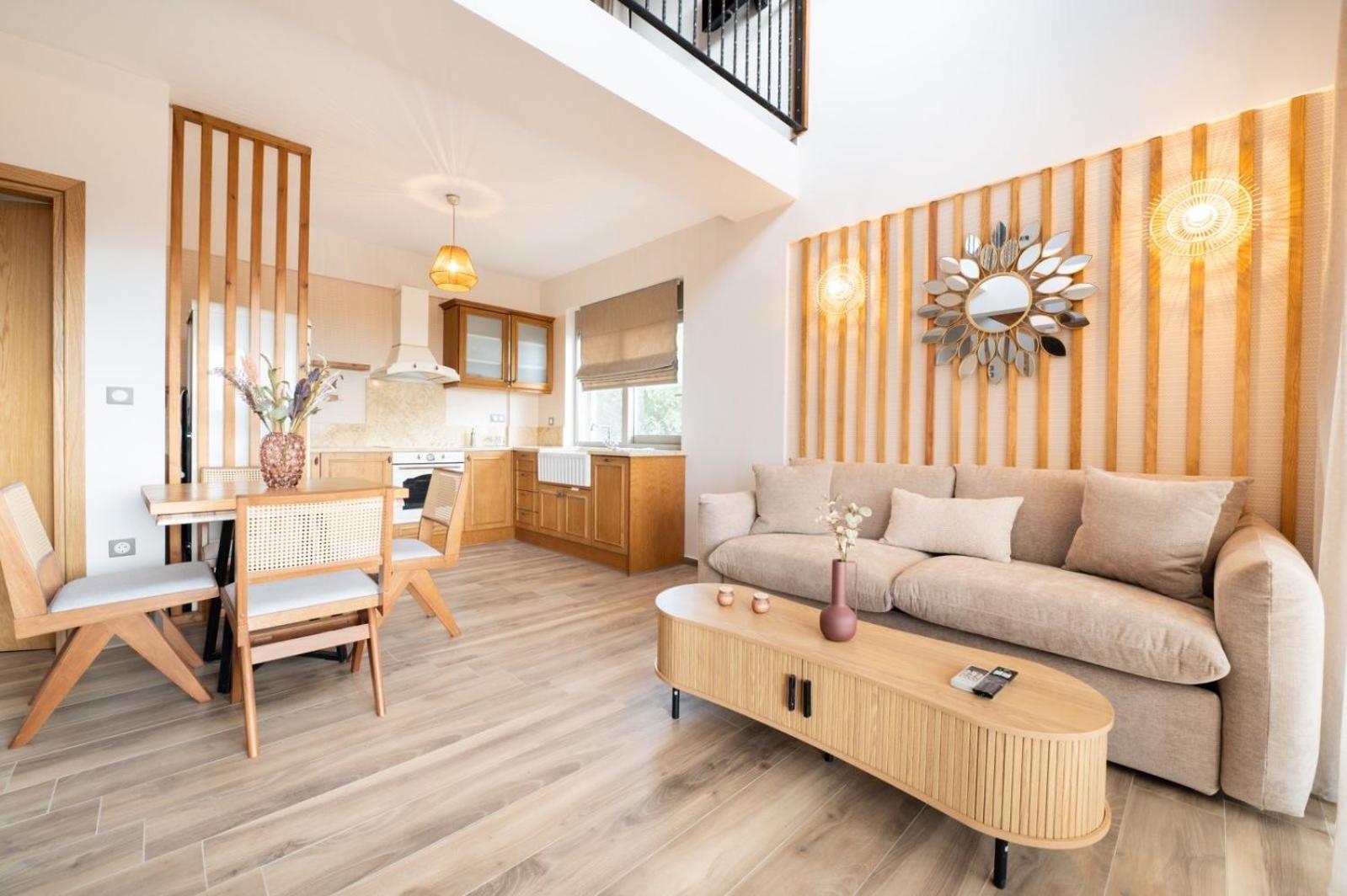 Petradi Suites Kalamata Bagian luar foto