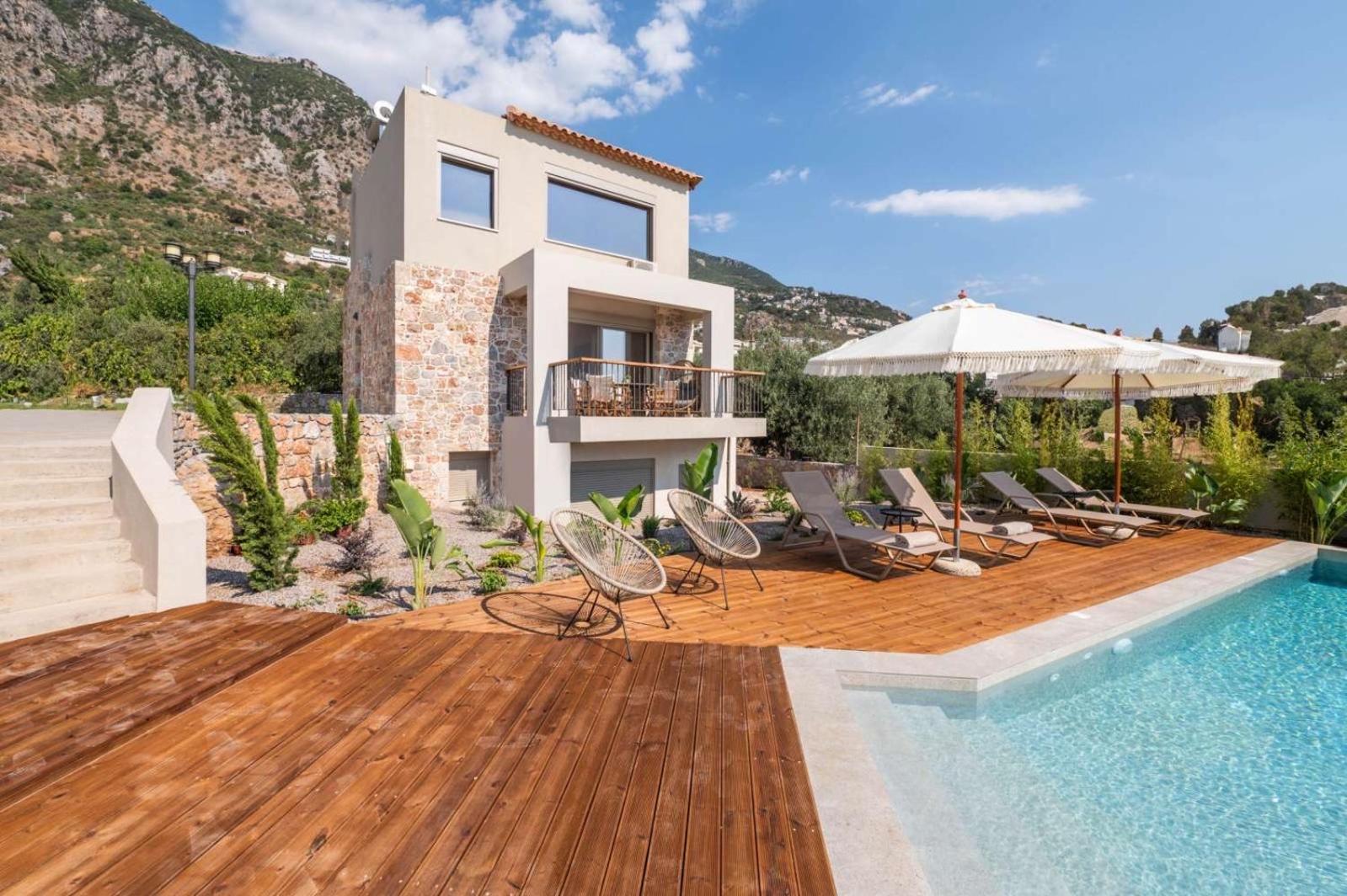 Petradi Suites Kalamata Bagian luar foto