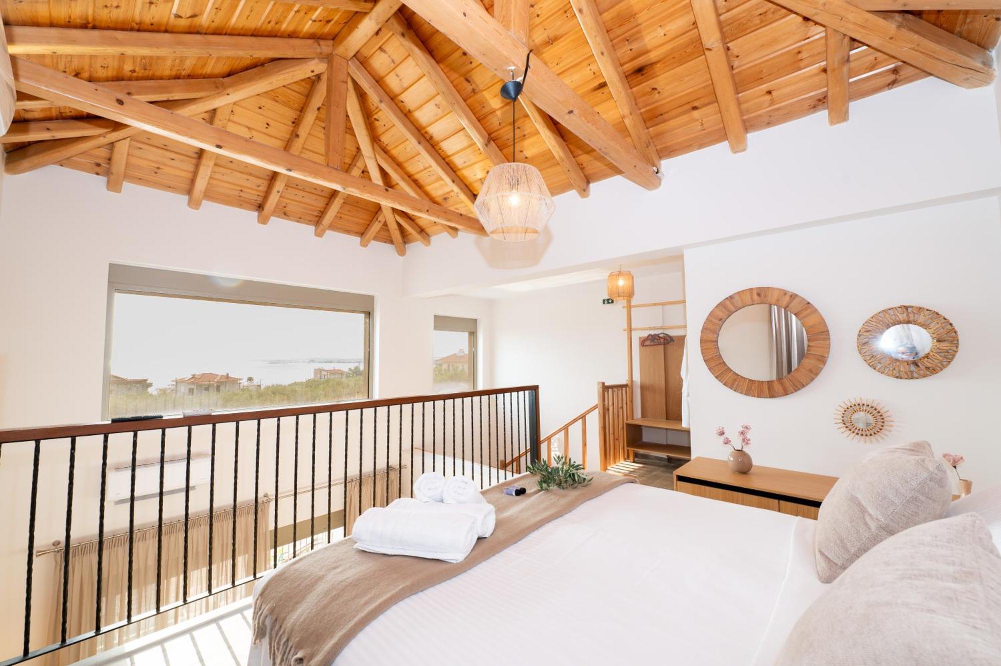 Petradi Suites Kalamata Bagian luar foto