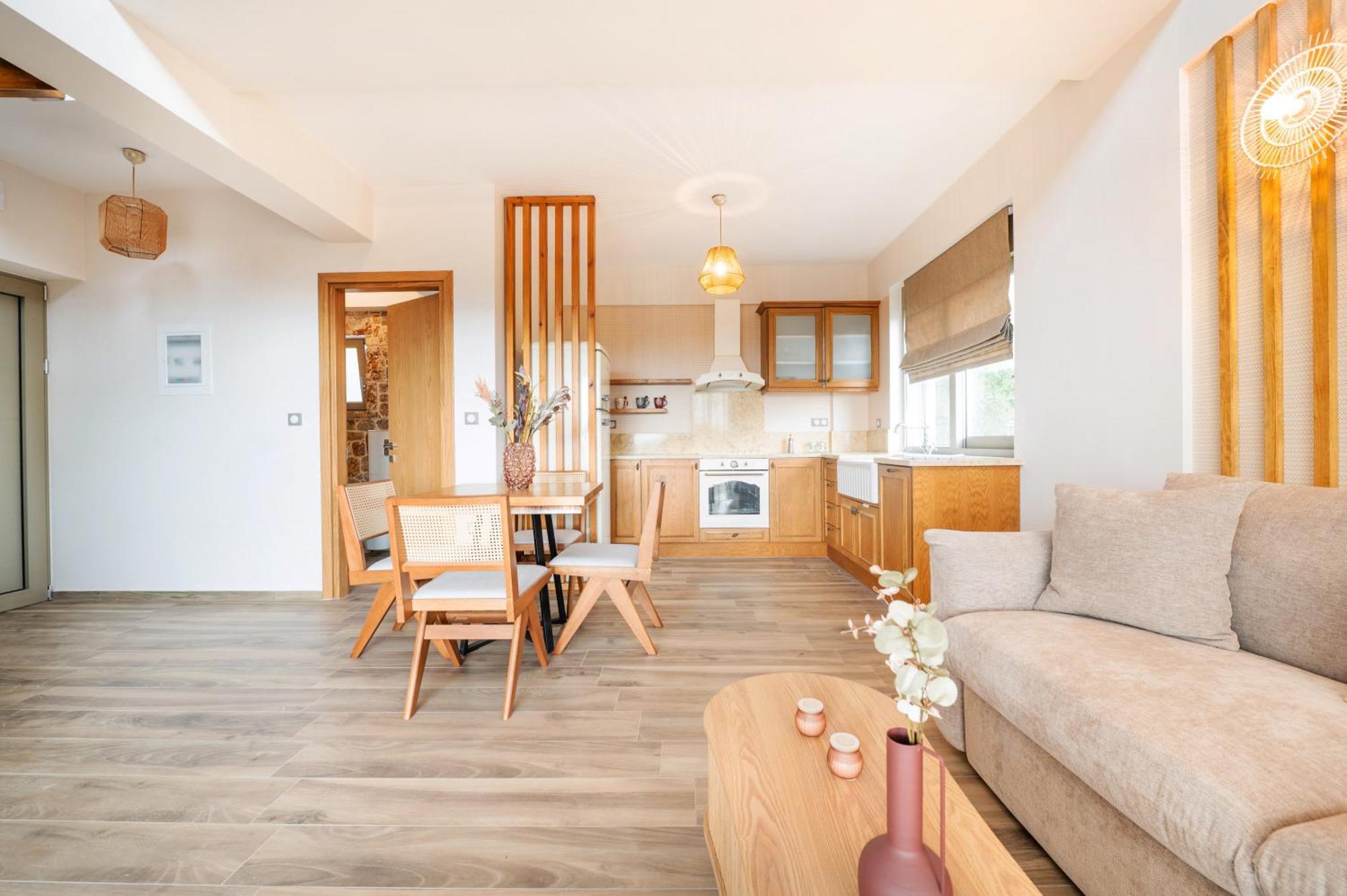 Petradi Suites Kalamata Bagian luar foto