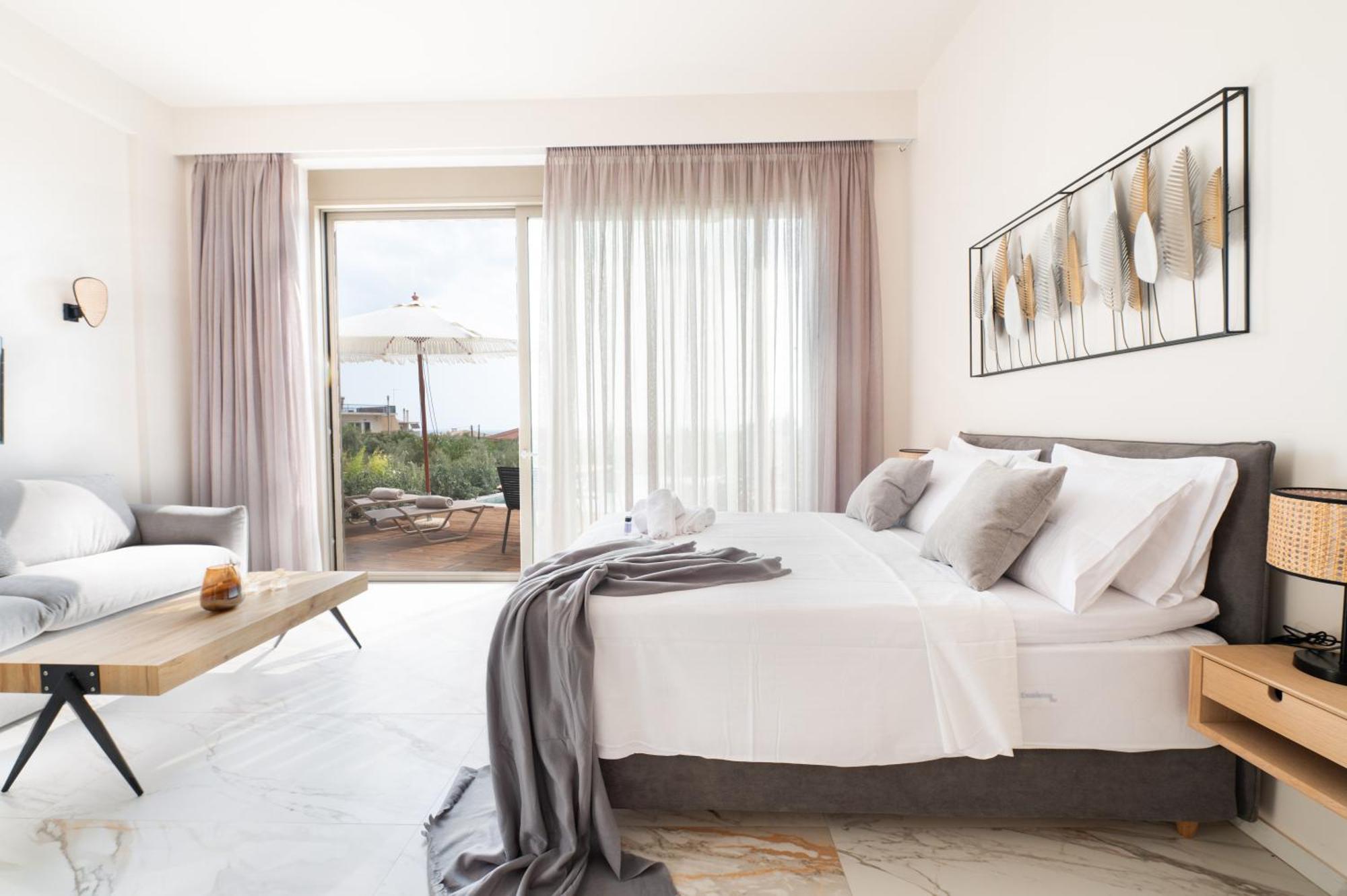 Petradi Suites Kalamata Bagian luar foto
